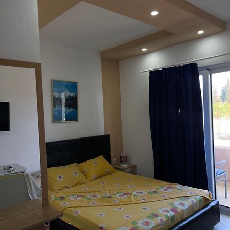 Apartments Murati Ulcinj Extérieur photo