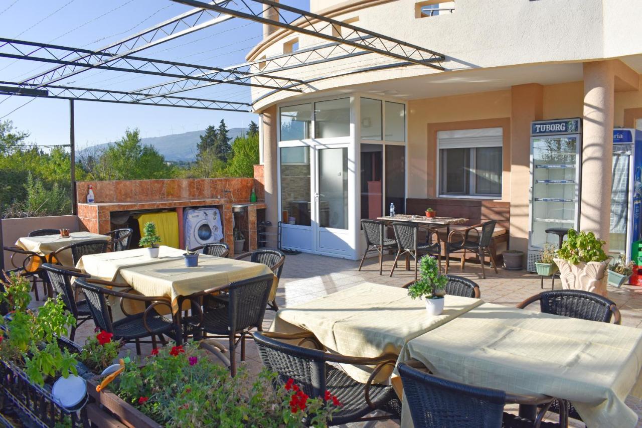 Apartments Murati Ulcinj Extérieur photo