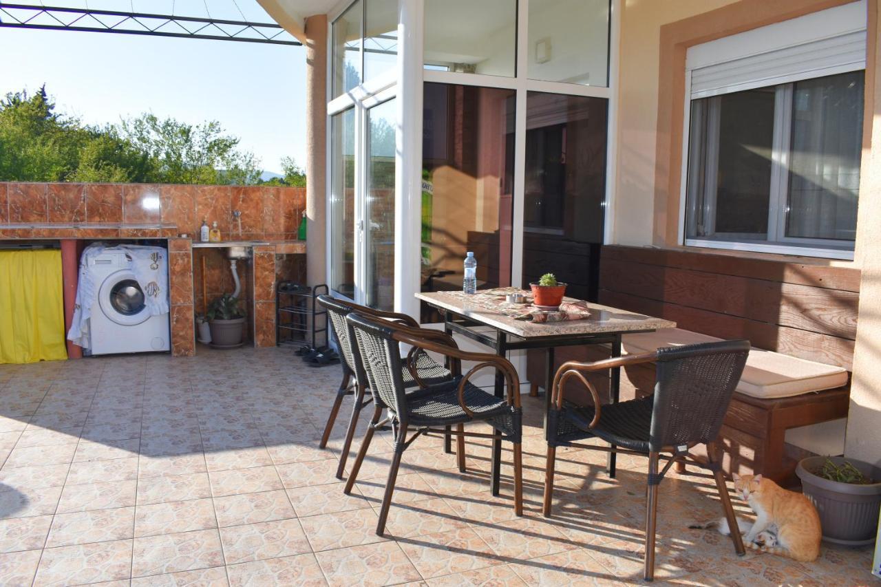 Apartments Murati Ulcinj Extérieur photo