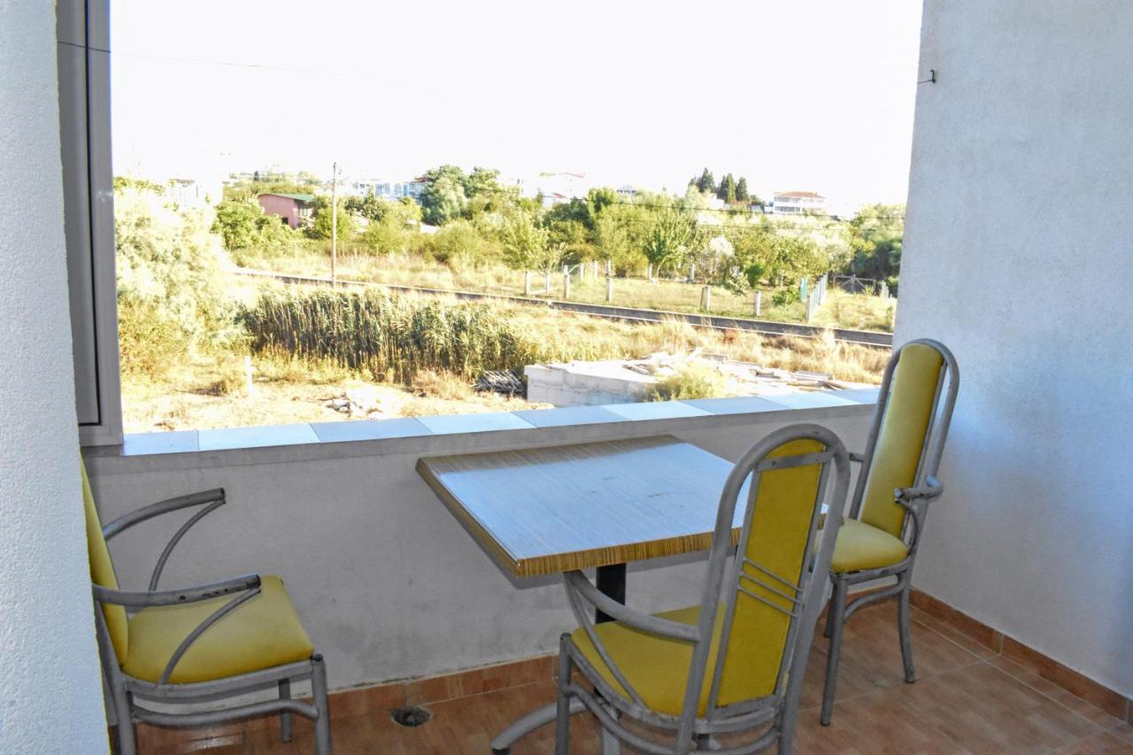 Apartments Murati Ulcinj Extérieur photo