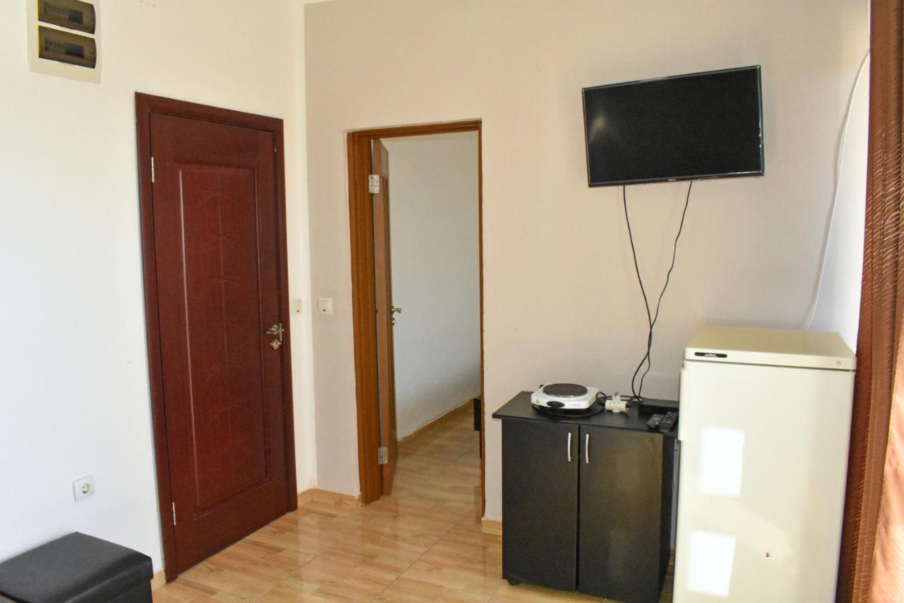 Apartments Murati Ulcinj Extérieur photo