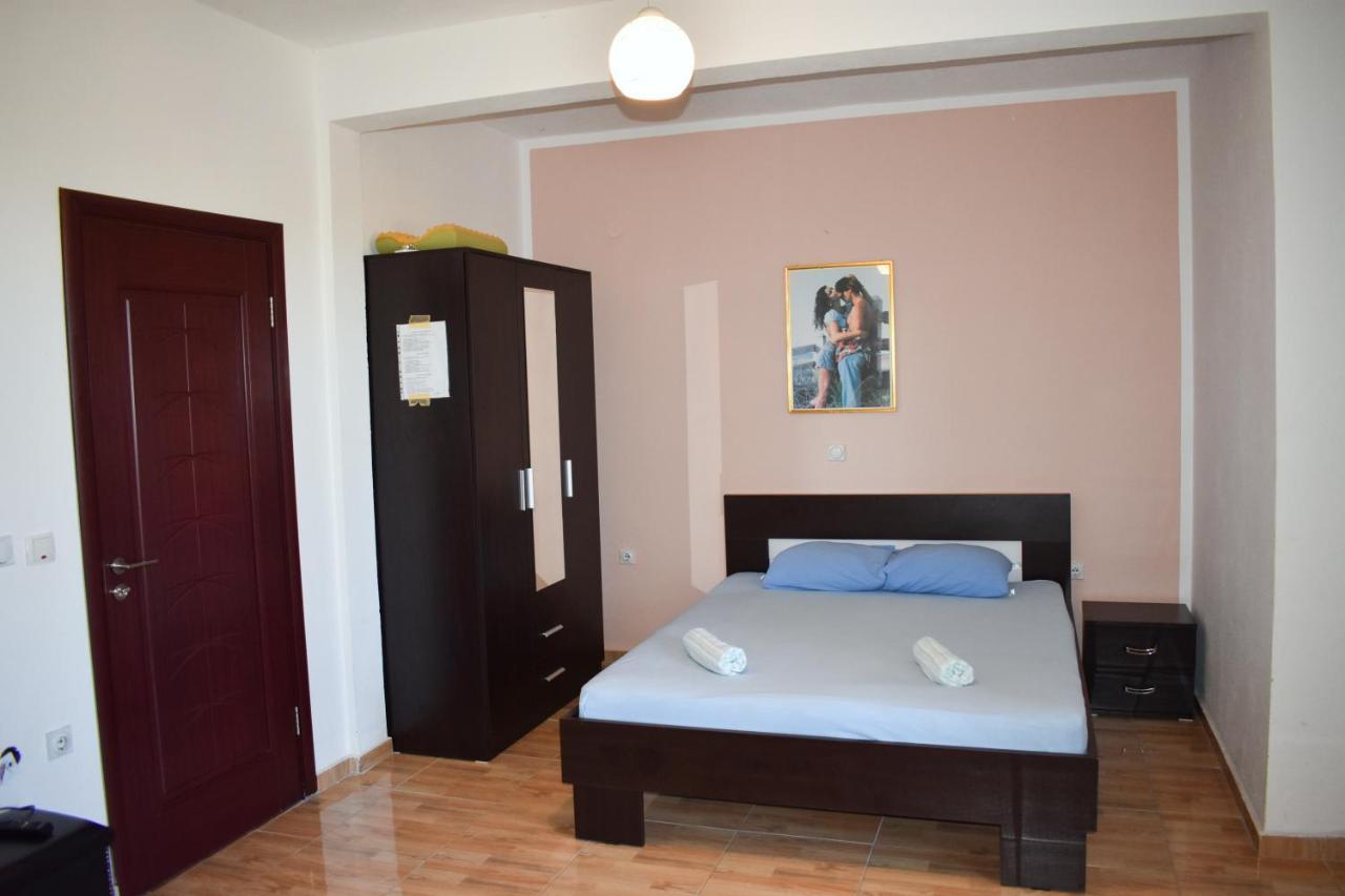 Apartments Murati Ulcinj Extérieur photo