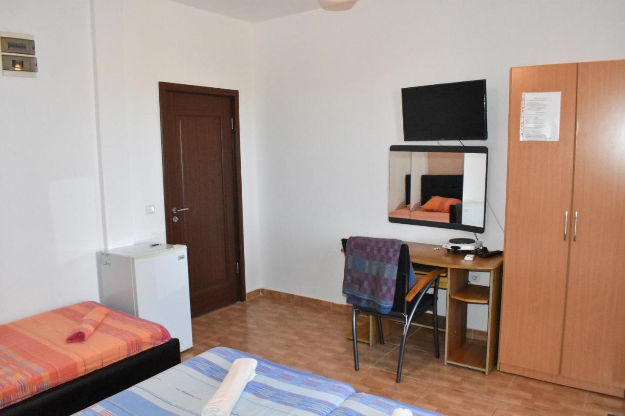 Apartments Murati Ulcinj Extérieur photo
