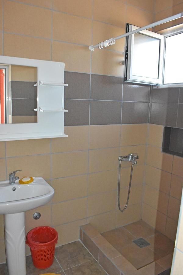 Apartments Murati Ulcinj Extérieur photo